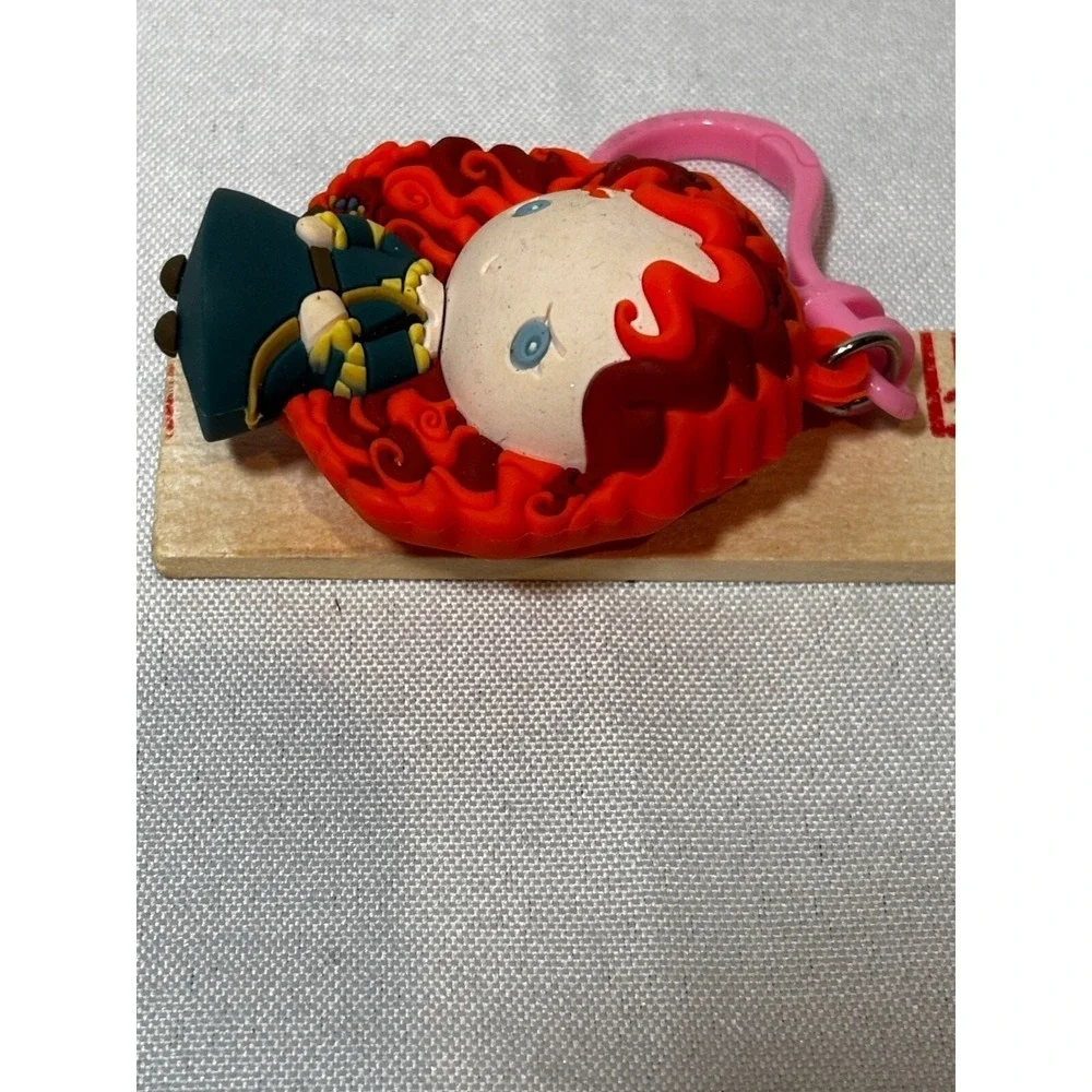 Disney Pixar Brave Merida Princess 3D  Bag Charm Clip Keychain Pink Clasp